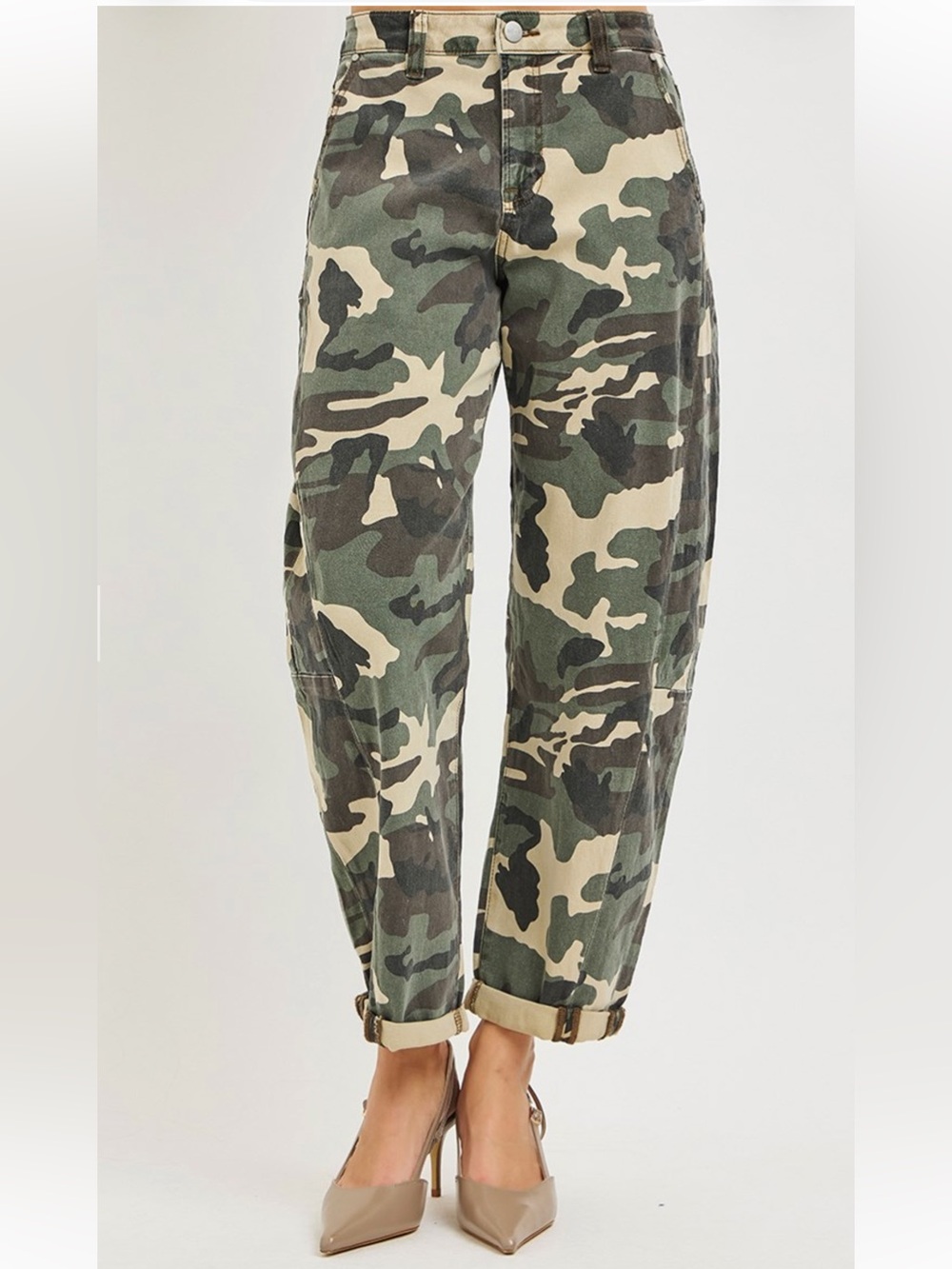 153 ❤️RISEN HIGH RISE ANKLE BARREL CAMO DOUBLE ROLL UP PANTS